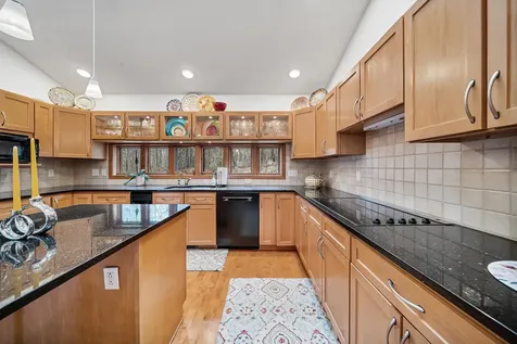 23 Osgood Street Windham NH 03087