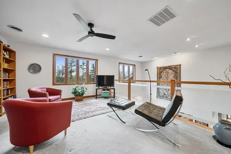 23 Osgood Street Windham NH 03087