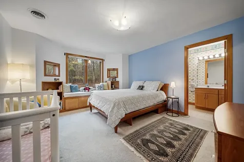 23 Osgood Street Windham NH 03087