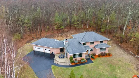 23 Osgood Street Windham NH 03087