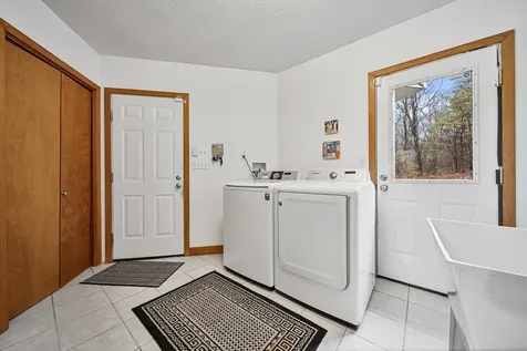 23 Osgood Street Windham NH 03087