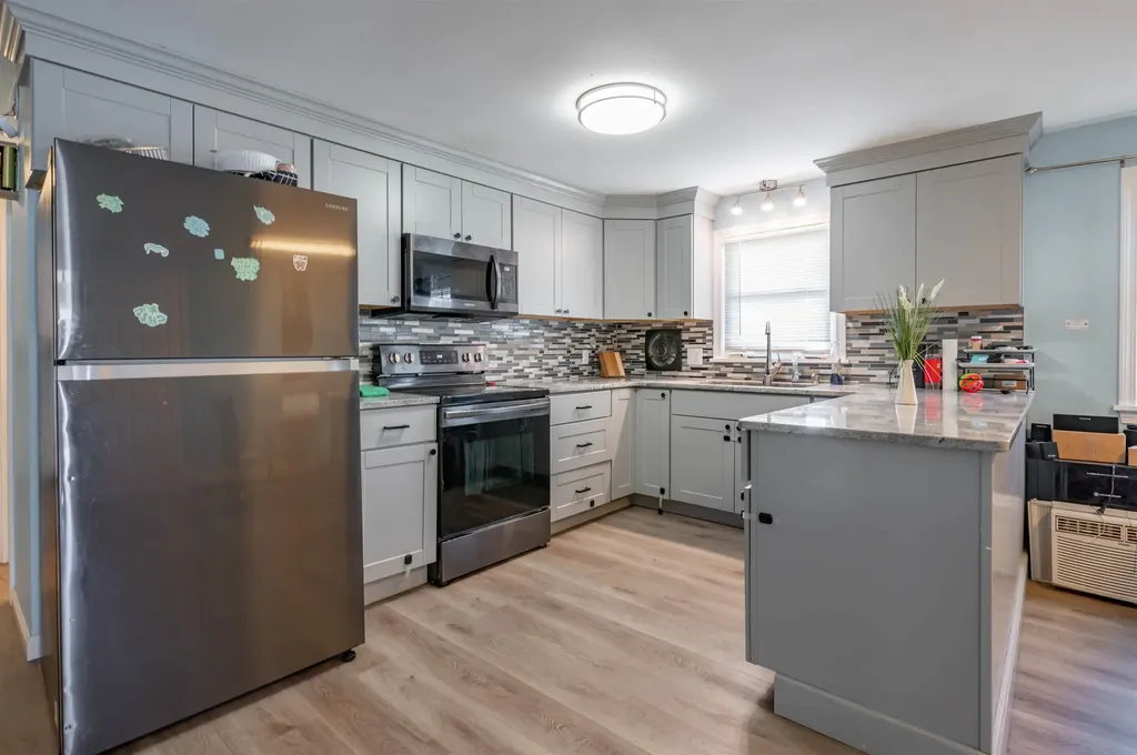 747 Silver Street Manchester NH 03103