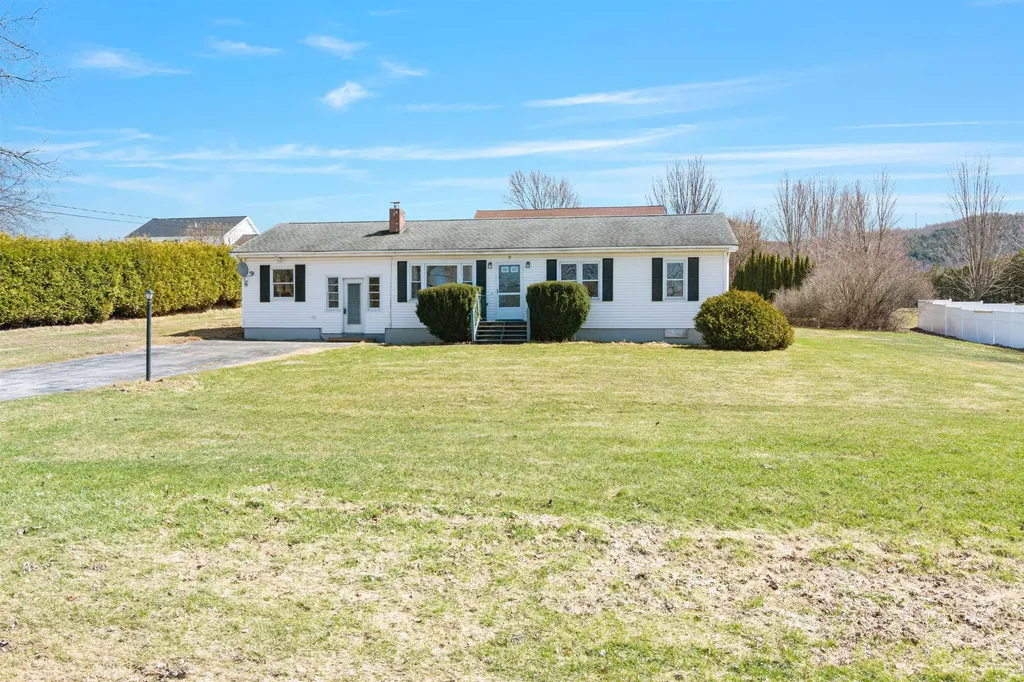 9 Thorpe Avenue Extension St. Albans Town VT 05478