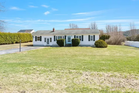 9 Thorpe Avenue Extension St. Albans Town VT 05478