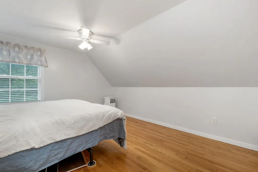 77 Kent Locke Circle Alton NH 03809