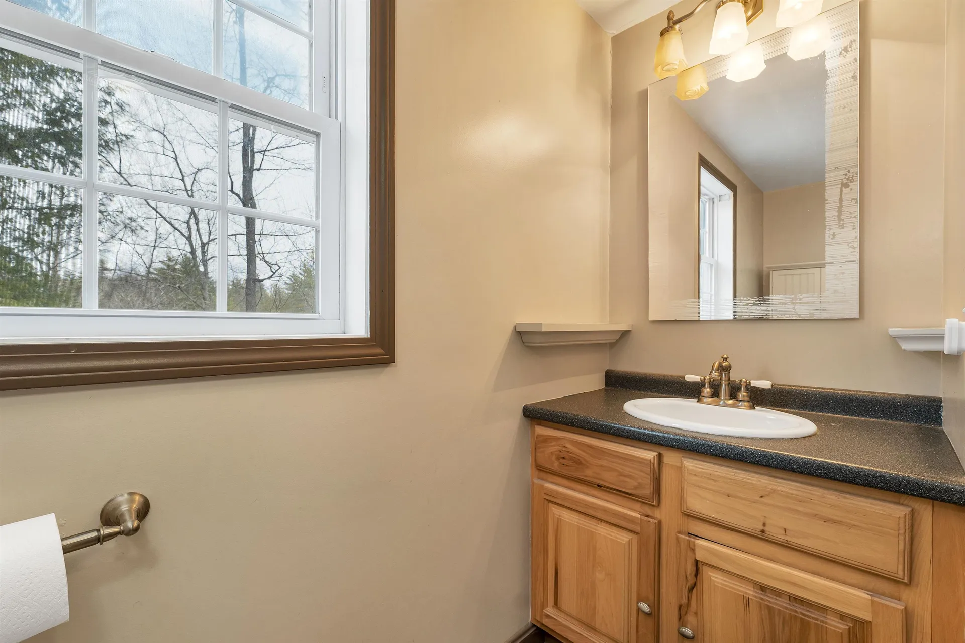 77 Kent Locke Circle Alton NH 03809