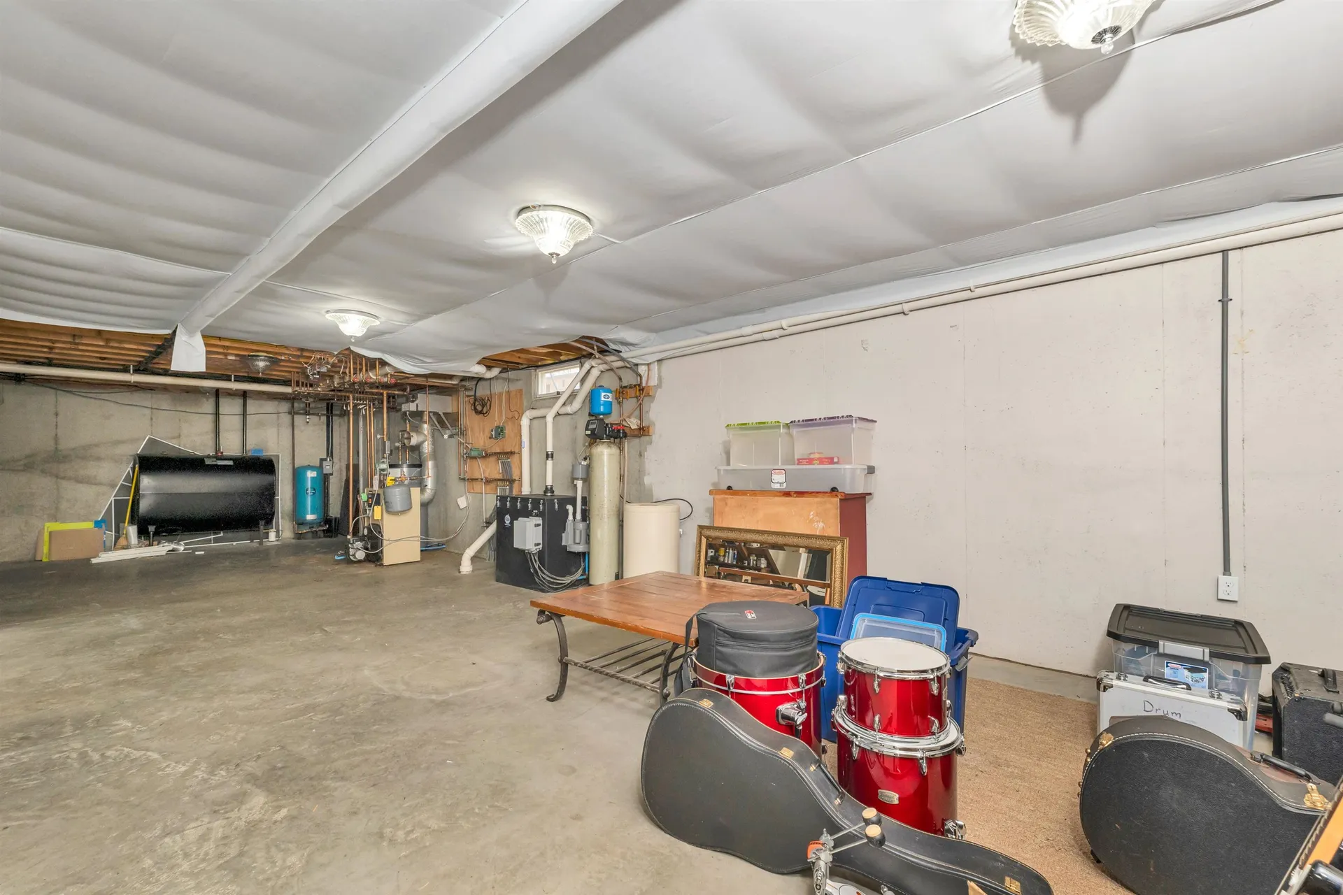 77 Kent Locke Circle Alton NH 03809