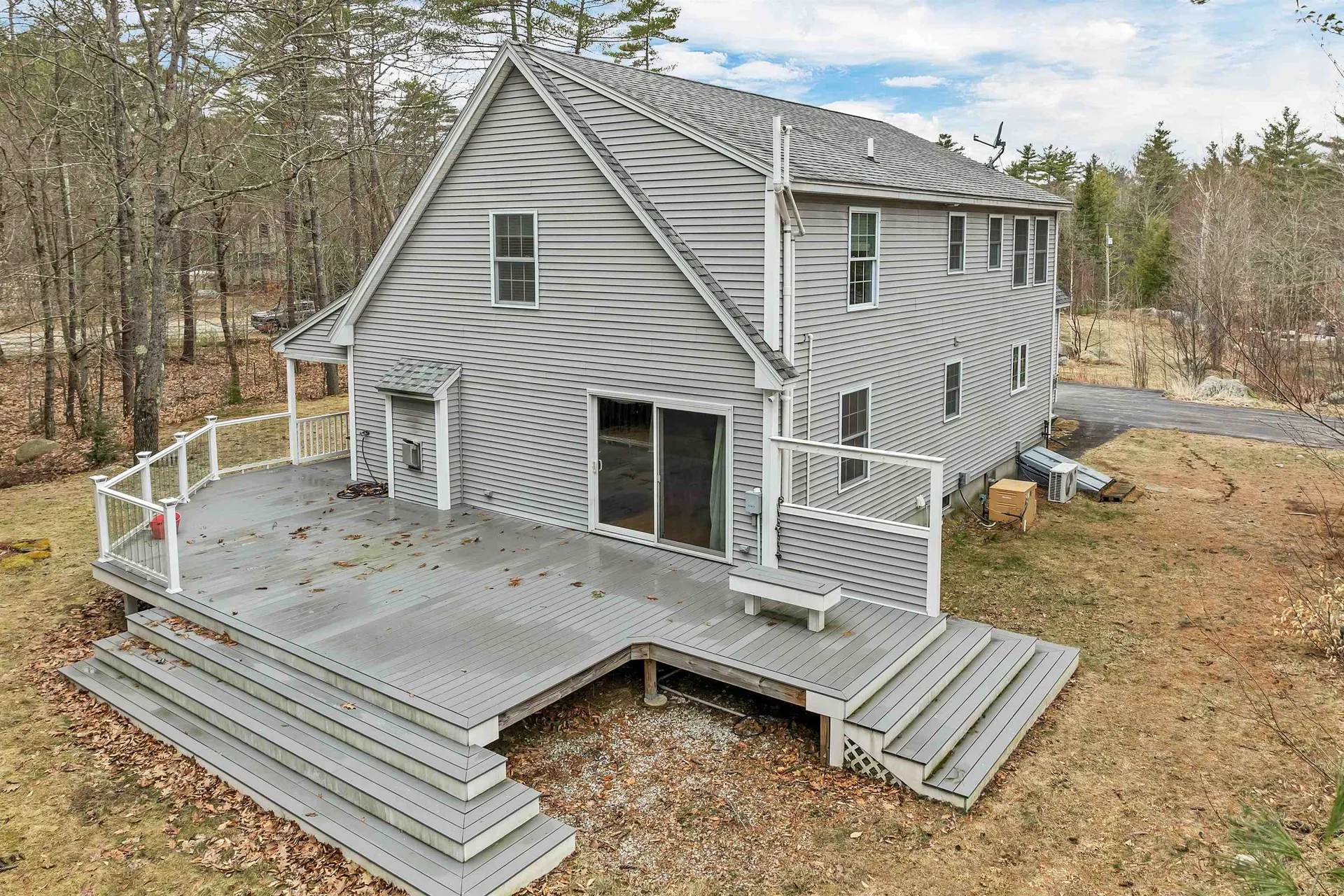 77 Kent Locke Circle Alton NH 03809