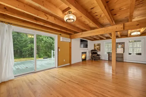 77 Kent Locke Circle Alton NH 03809