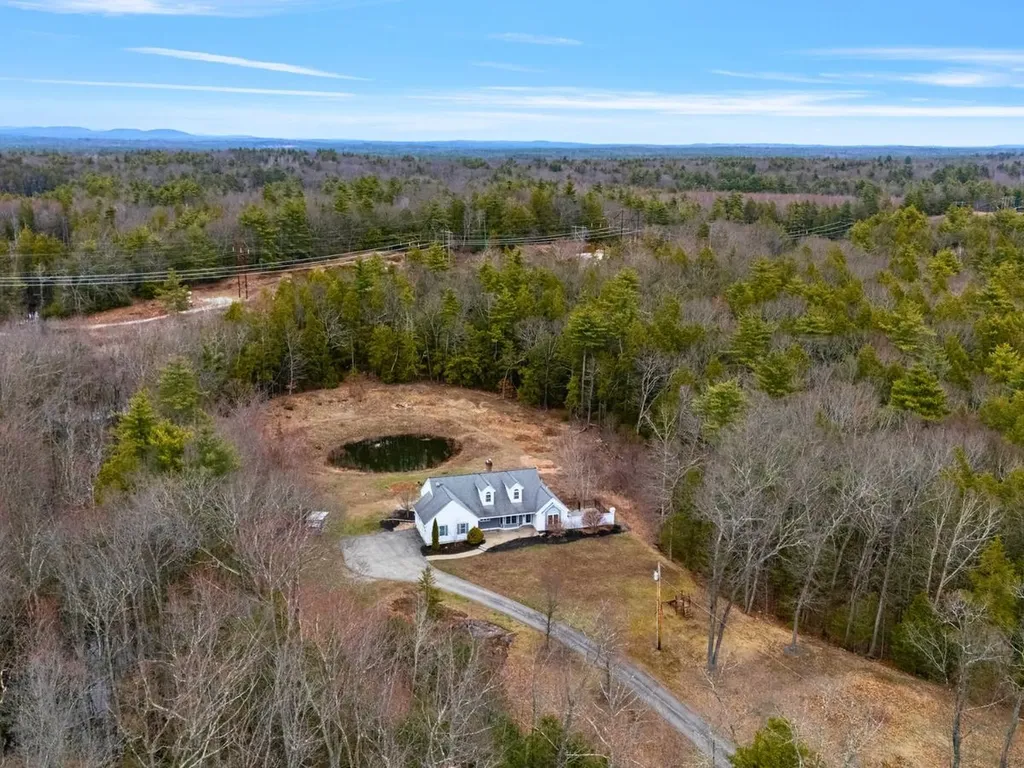 147 Wells Village Road Sandown NH 03873
