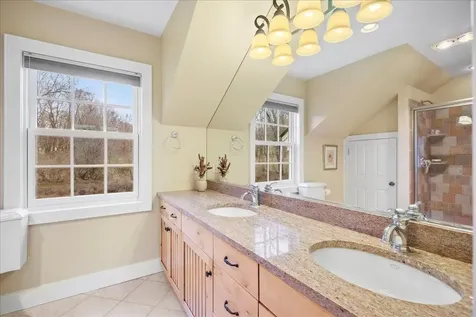 1325 Barnumville Road Manchester VT 05255