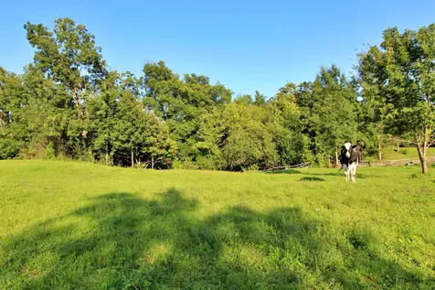 27 Faywood Road Grand Isle VT 05458