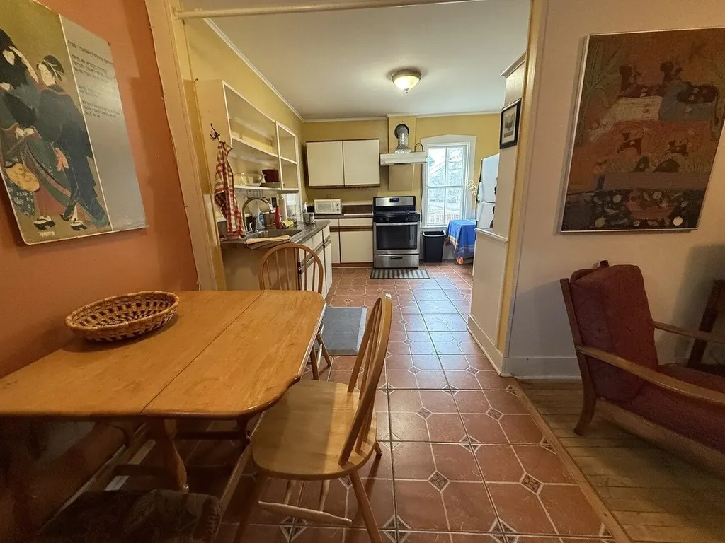 339 North Street Burlington VT 05401-0000