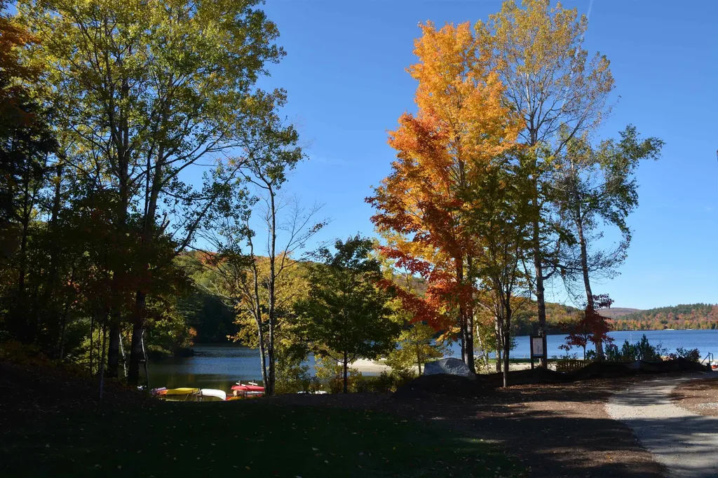 119 Pauls Place Enfield NH 03748