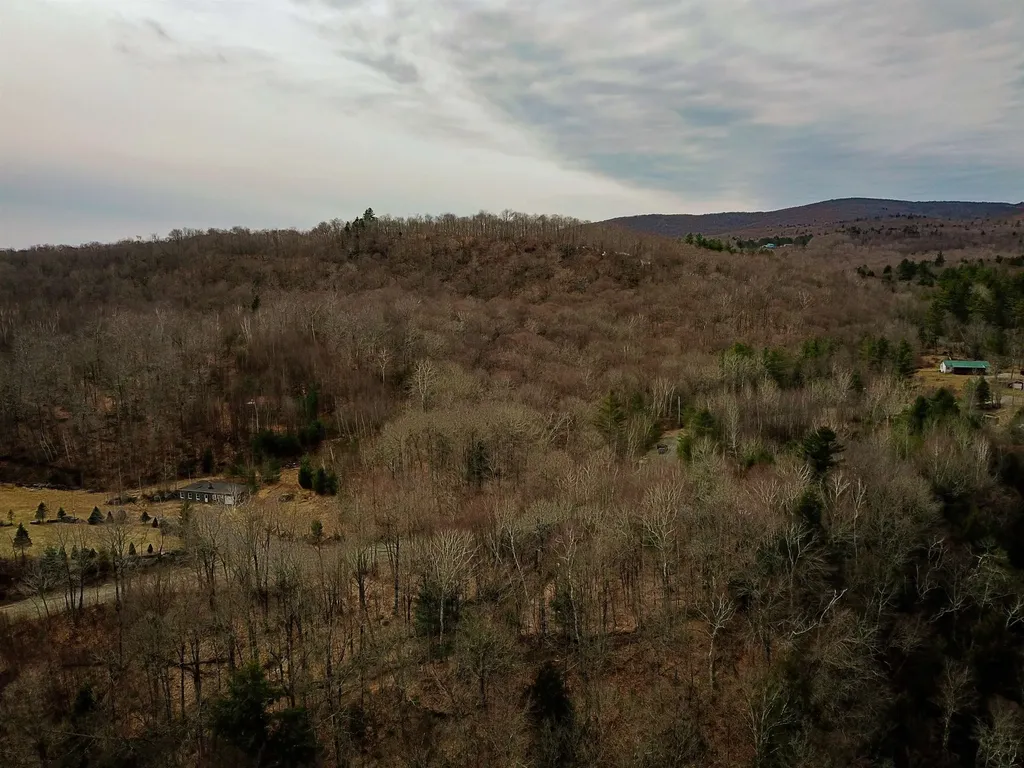 210 Sparrow Drive Stamford VT 05352