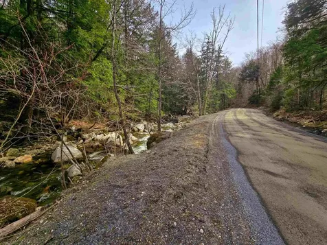 210 Sparrow Drive Stamford VT 05352