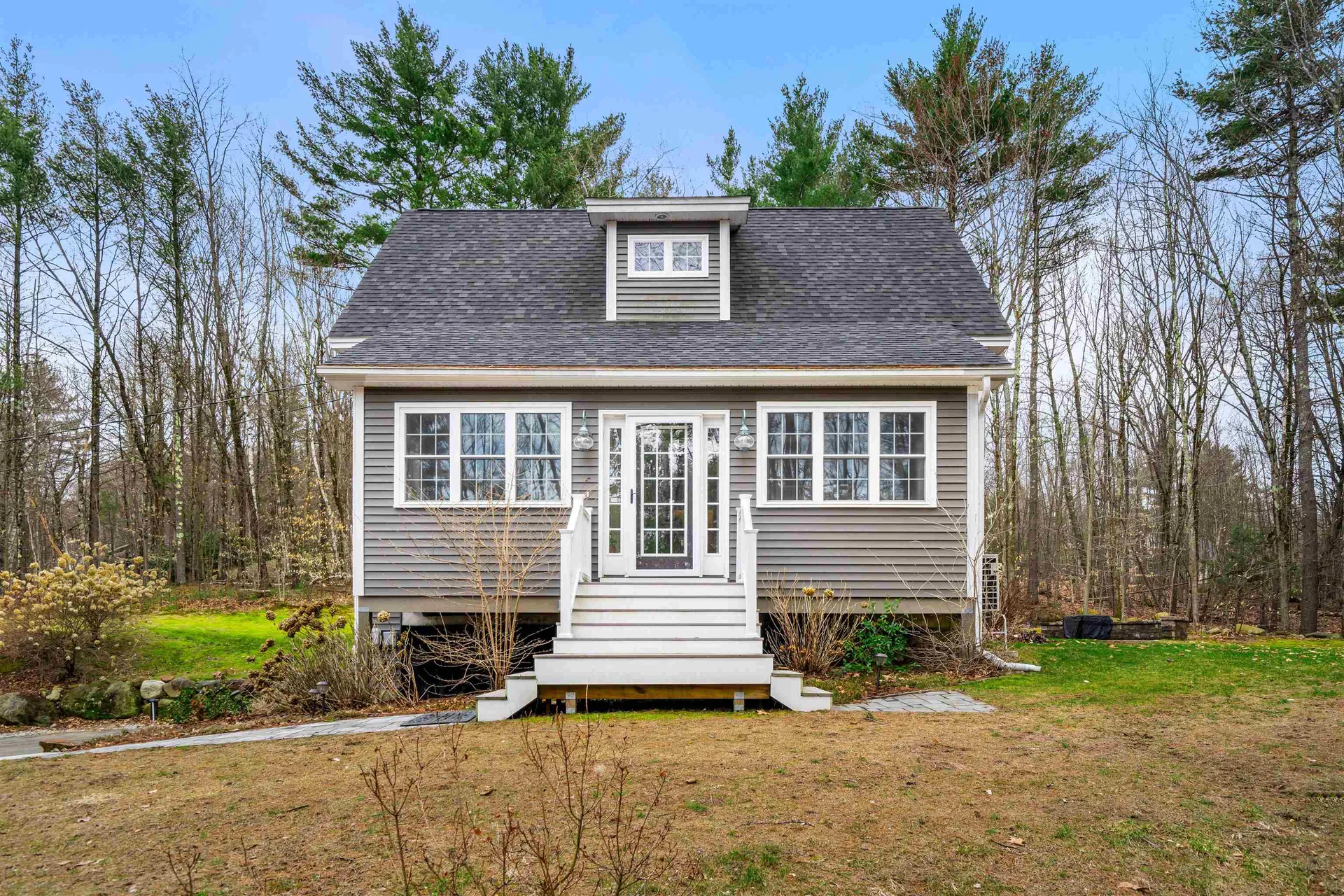 20 Clement Road Bow NH 03304