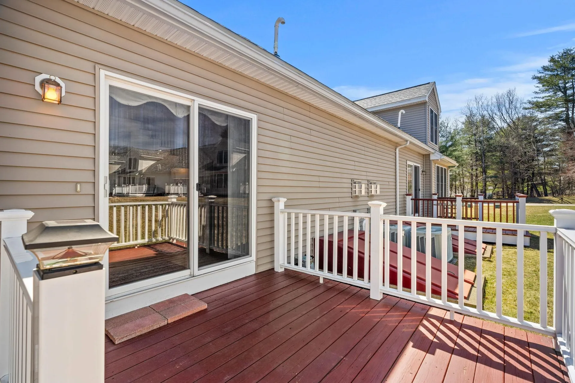 27 Ash Drive Kingston NH 03848