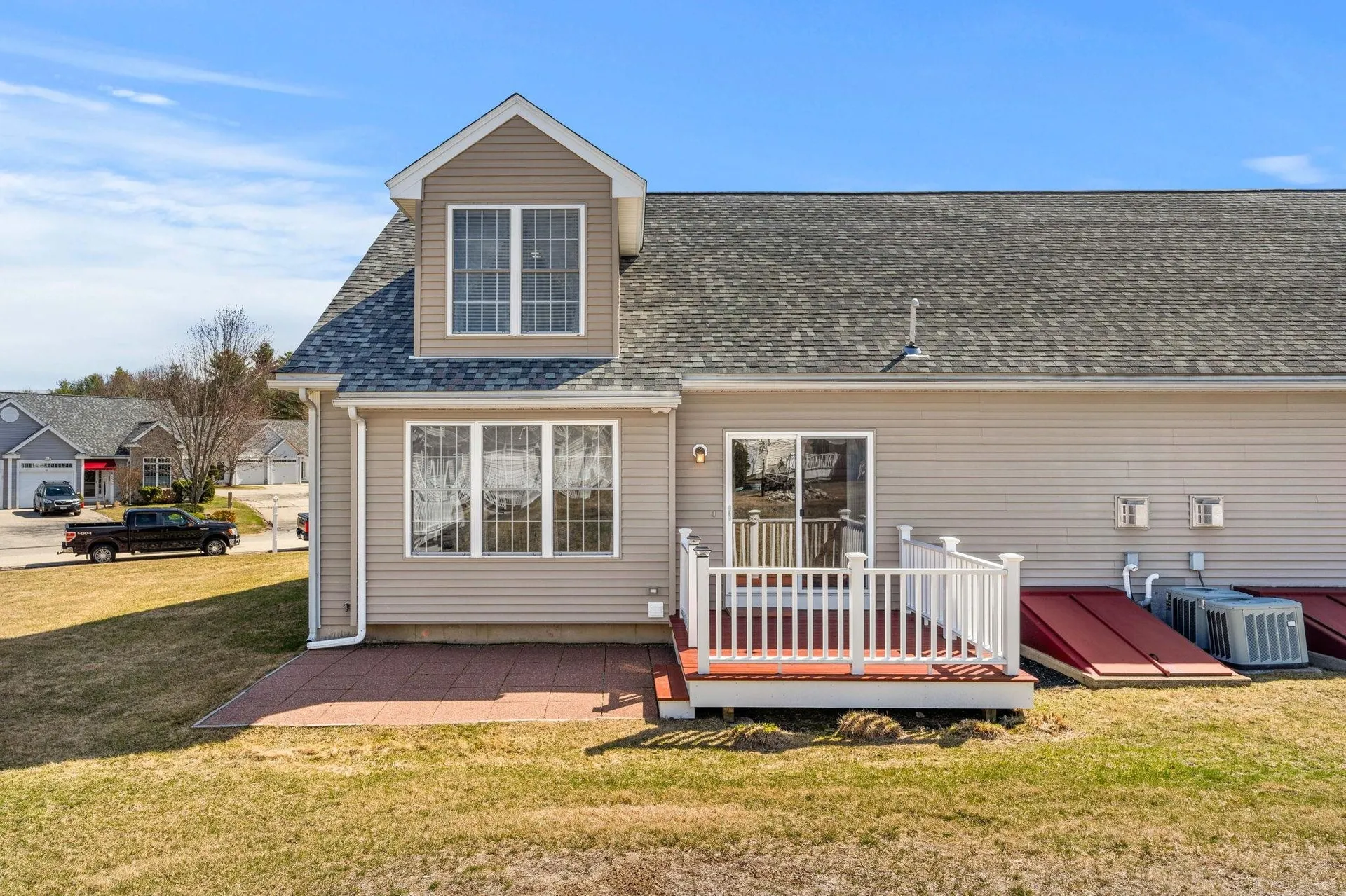 27 Ash Drive Kingston NH 03848