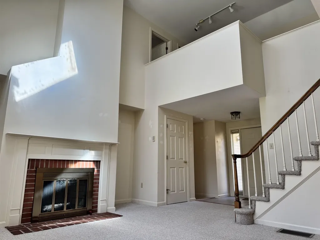 38 Prentiss Way Exeter NH 03833