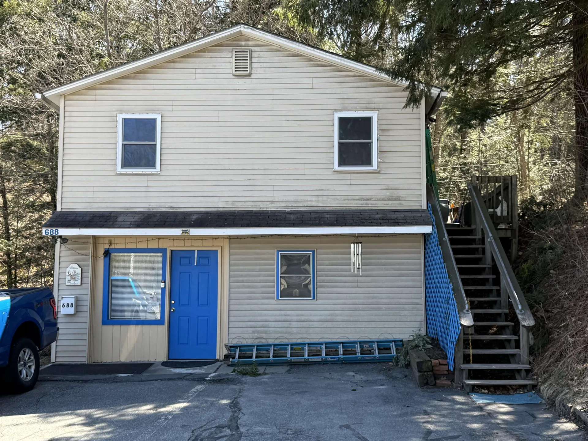 688 North Main Street Hartford VT 05001