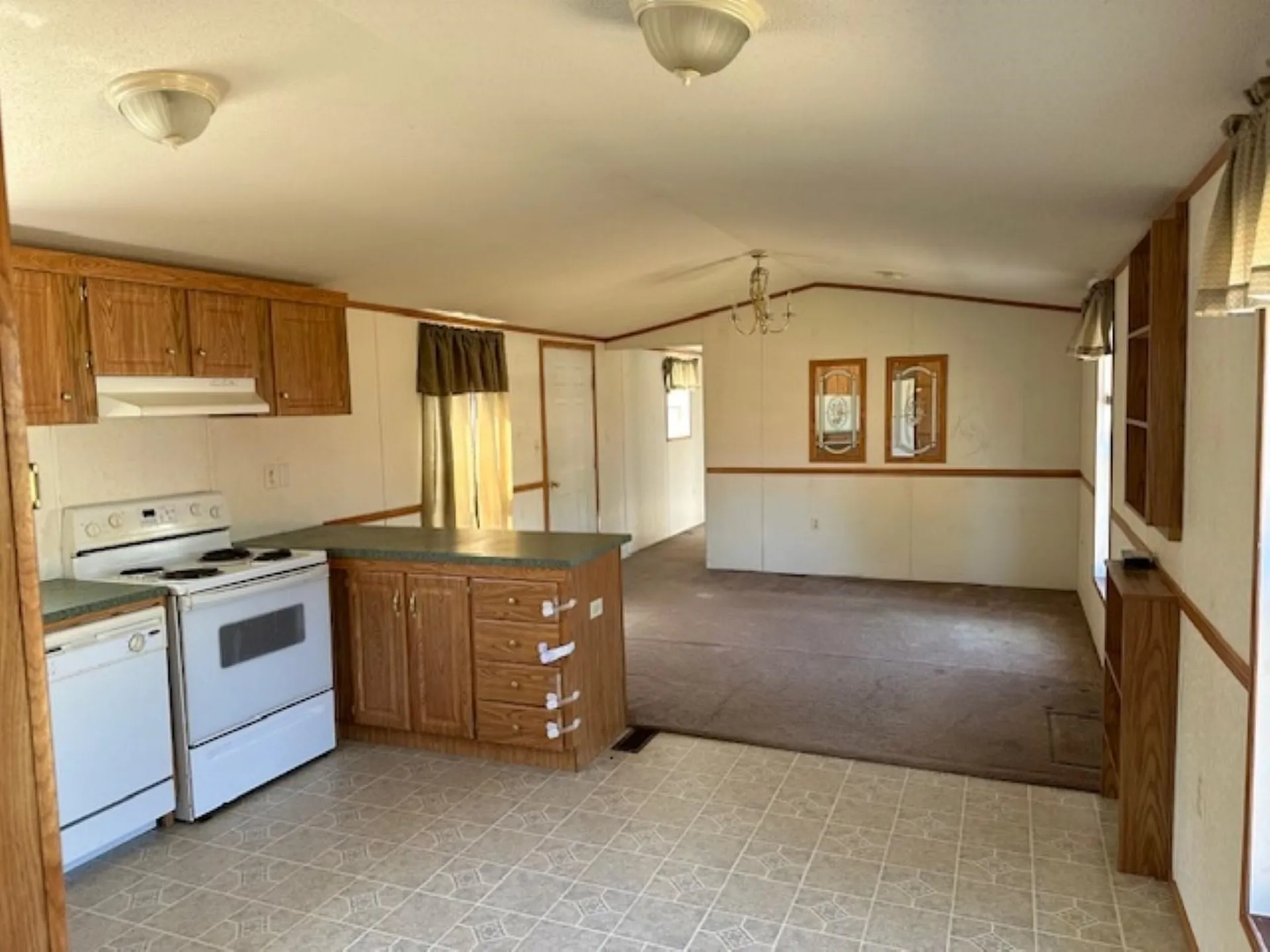 14 Redwood Drive Winchester NH 03470