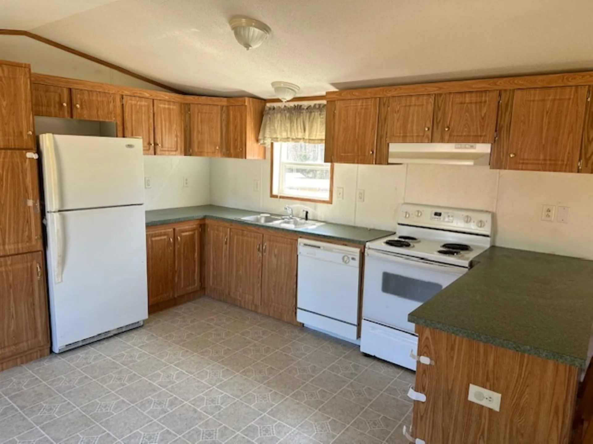 14 Redwood Drive Winchester NH 03470