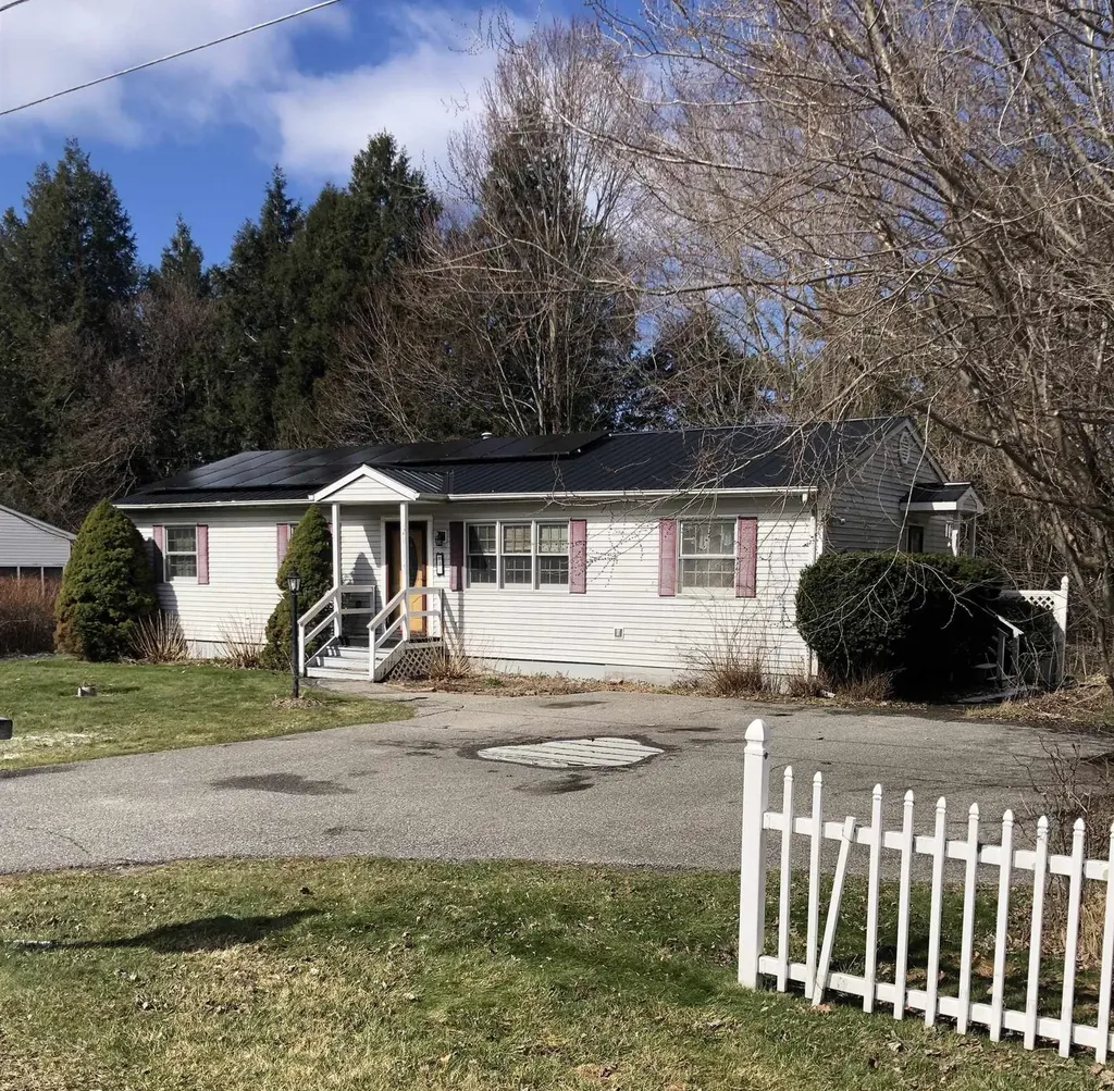 41 Woodcrest Circle Milton VT 05468
