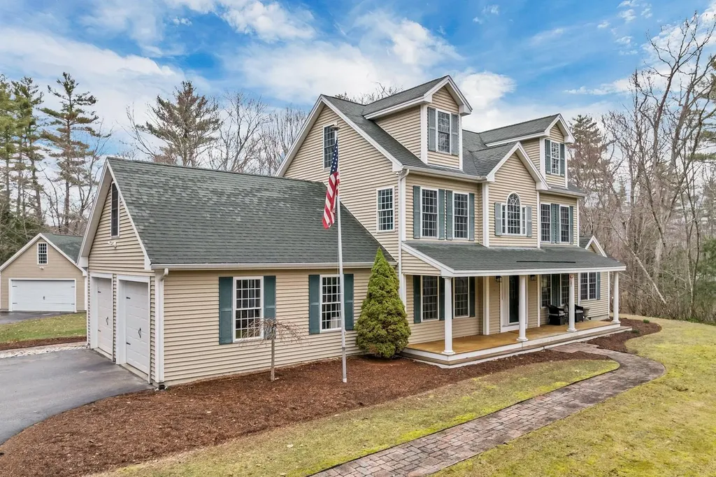 9 Carter Way Strafford NH 03884