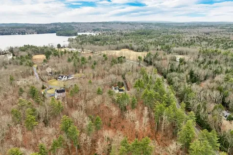 9 Carter Way Strafford NH 03884