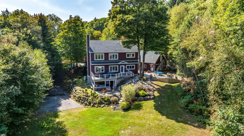 55 South Station Road Woodstock NH 03262