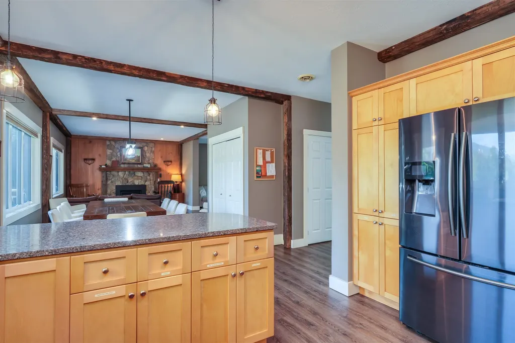 55 South Station Road Woodstock NH 03262