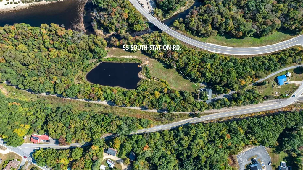 55 South Station Road Woodstock NH 03262