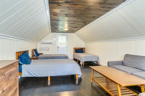 55 South Station Road Woodstock NH 03262