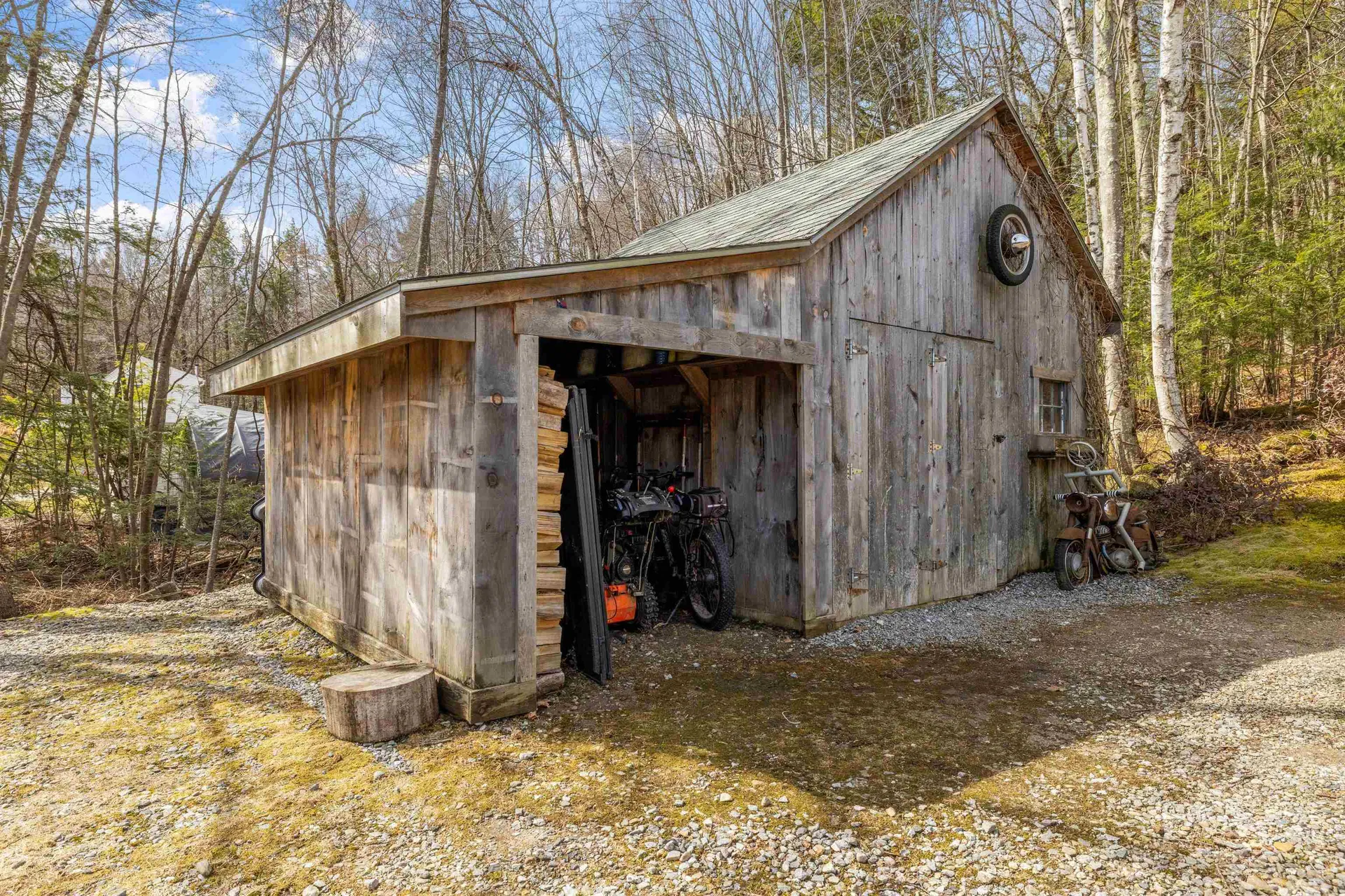 216 Irving Drive Weare NH 03281