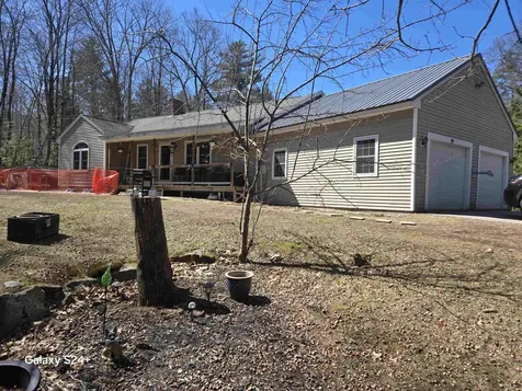 71 John Connor Road Weare NH 03281