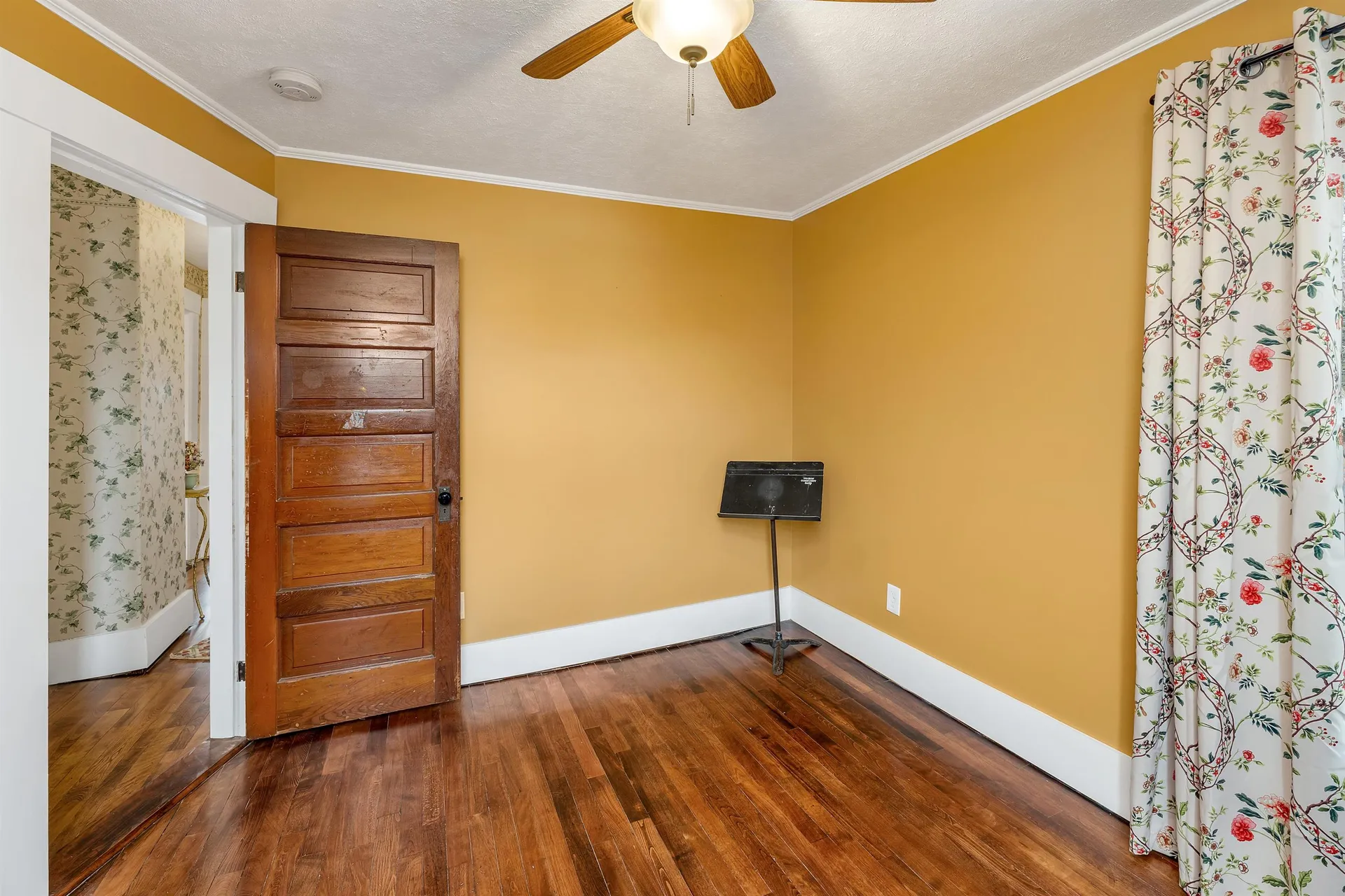 124 Pleasant Street Littleton NH 03561