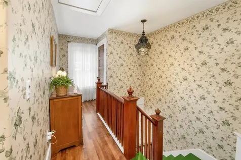 124 Pleasant Street Littleton NH 03561