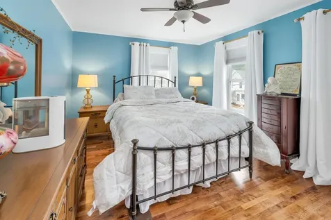 124 Pleasant Street Littleton NH 03561