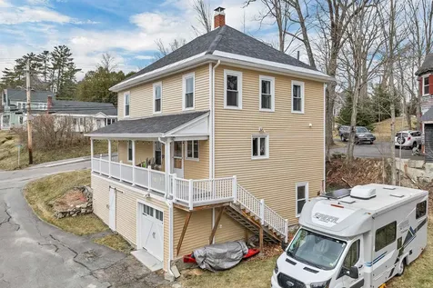 124 Pleasant Street Littleton NH 03561