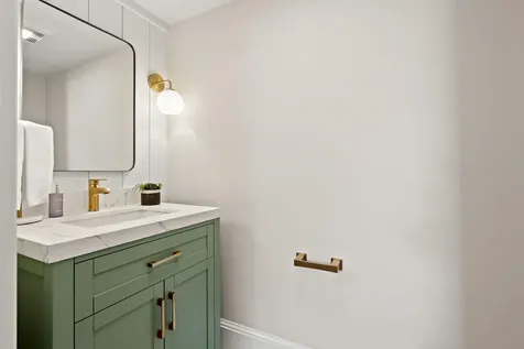 88 Wibird Street Portsmouth NH 03801