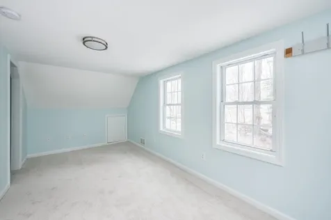 2 Old Town Road Tuftonboro NH 03816