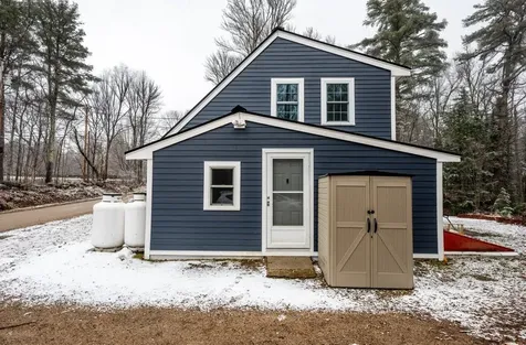 2 Old Town Road Tuftonboro NH 03816