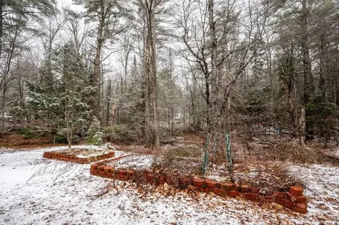 2 Old Town Road Tuftonboro NH 03816