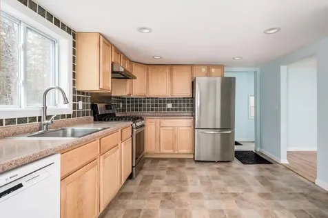 2 Old Town Road Tuftonboro NH 03816