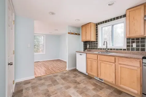 2 Old Town Road Tuftonboro NH 03816