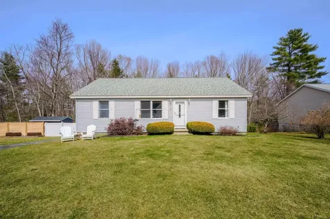 7 Sugar Brook Road Rochester NH 03839