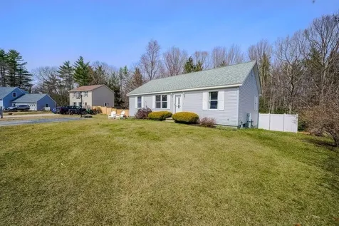 7 Sugar Brook Road Rochester NH 03839