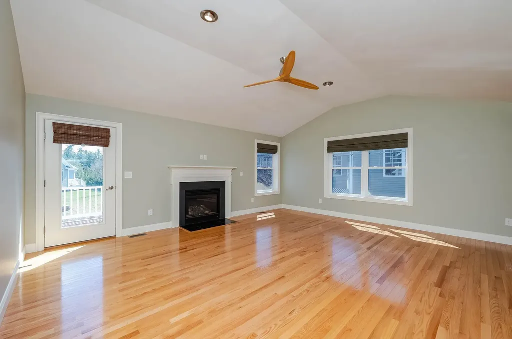 22 Sierra Hill Drive Dover NH 03820