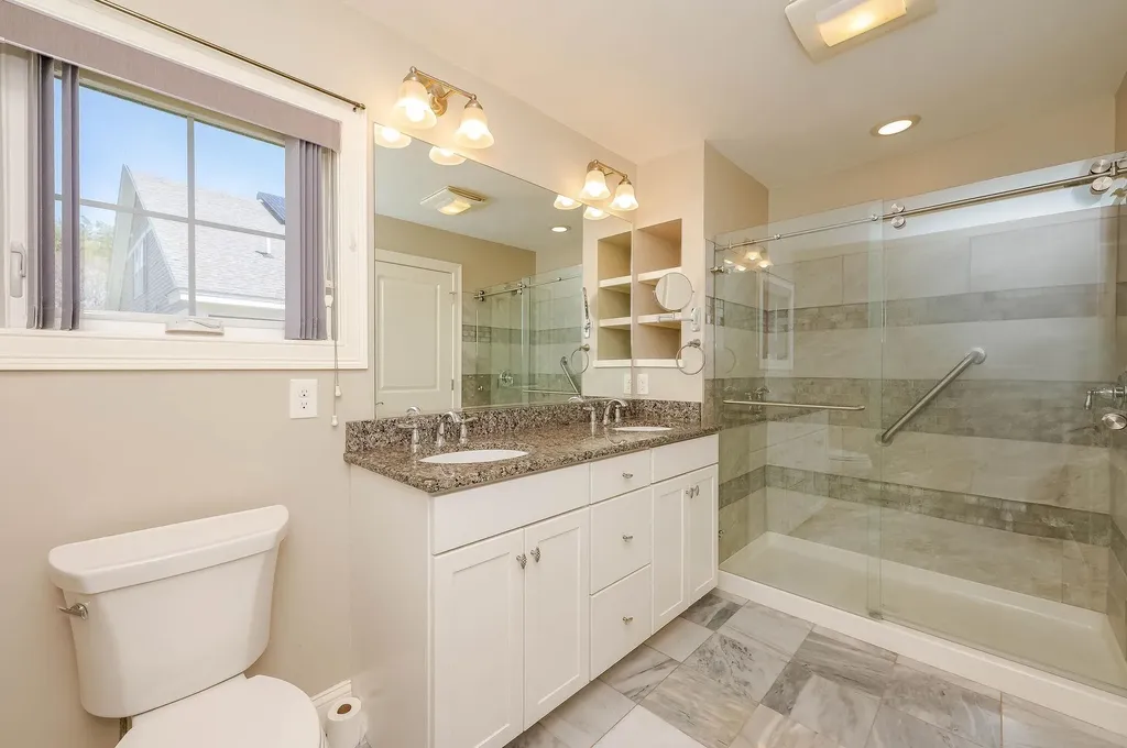 22 Sierra Hill Drive Dover NH 03820